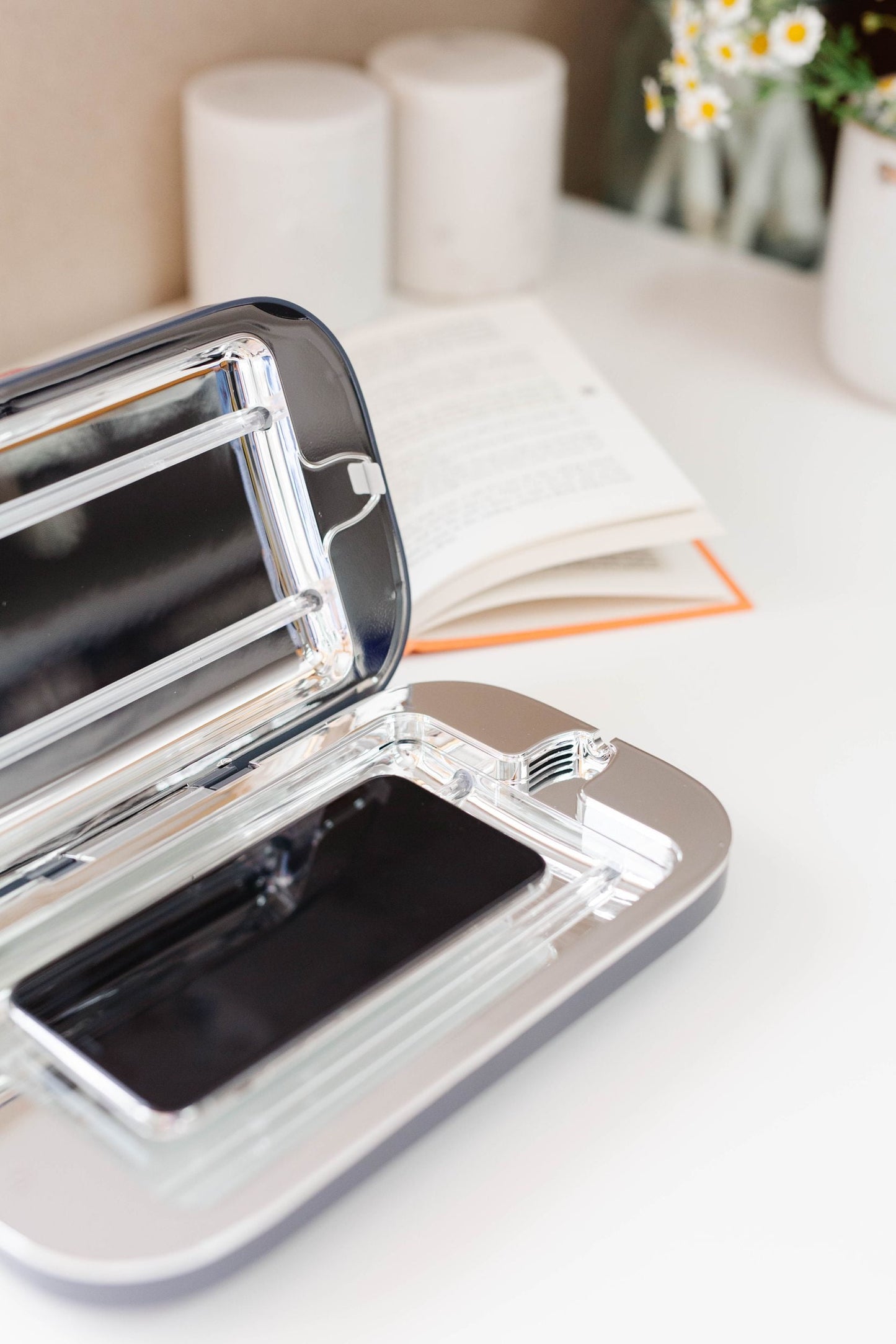 PhoneSoap Pro UV Charger with Universal Charging for Smartphones - White